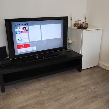 Ferienwohnung Apparemment Parisien Exterior foto